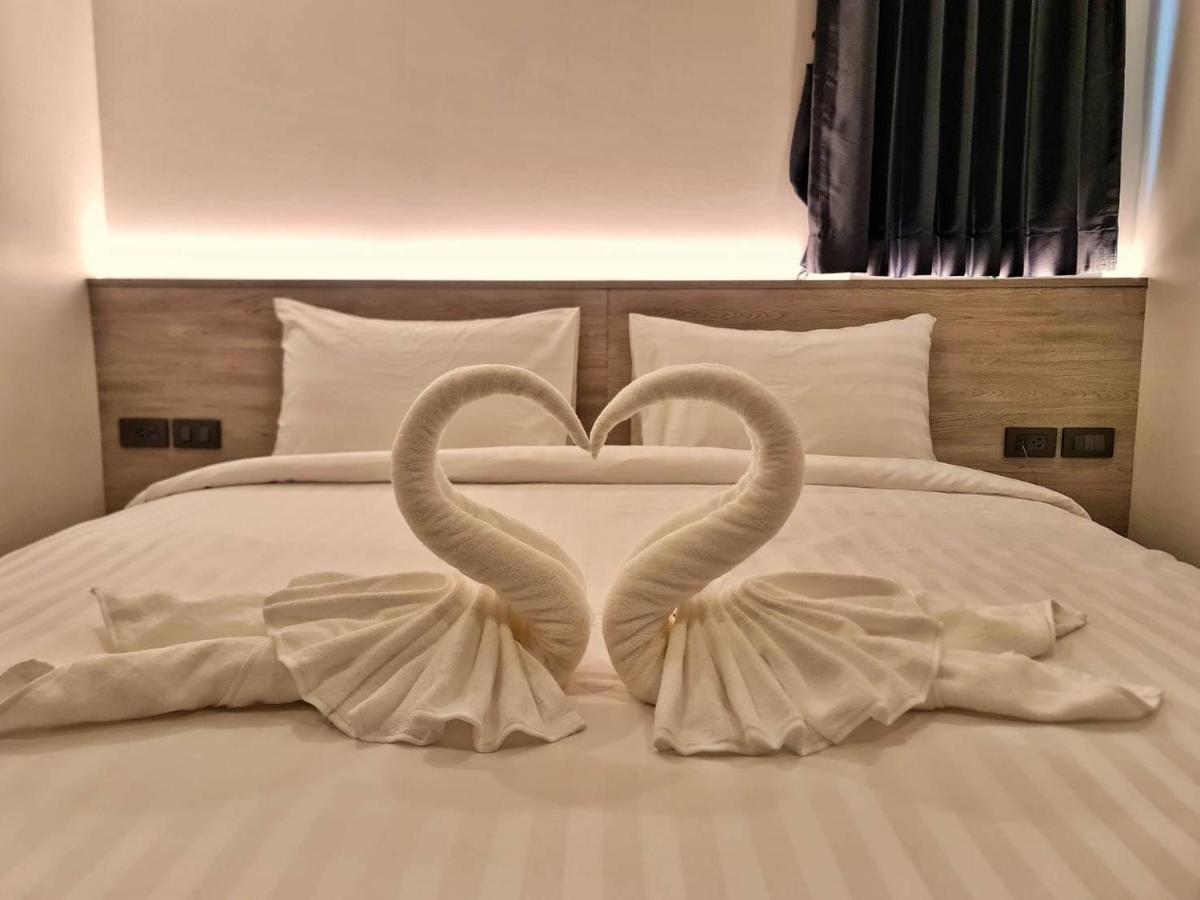 Thana Wisut Hotel Bangkok Eksteriør bilde