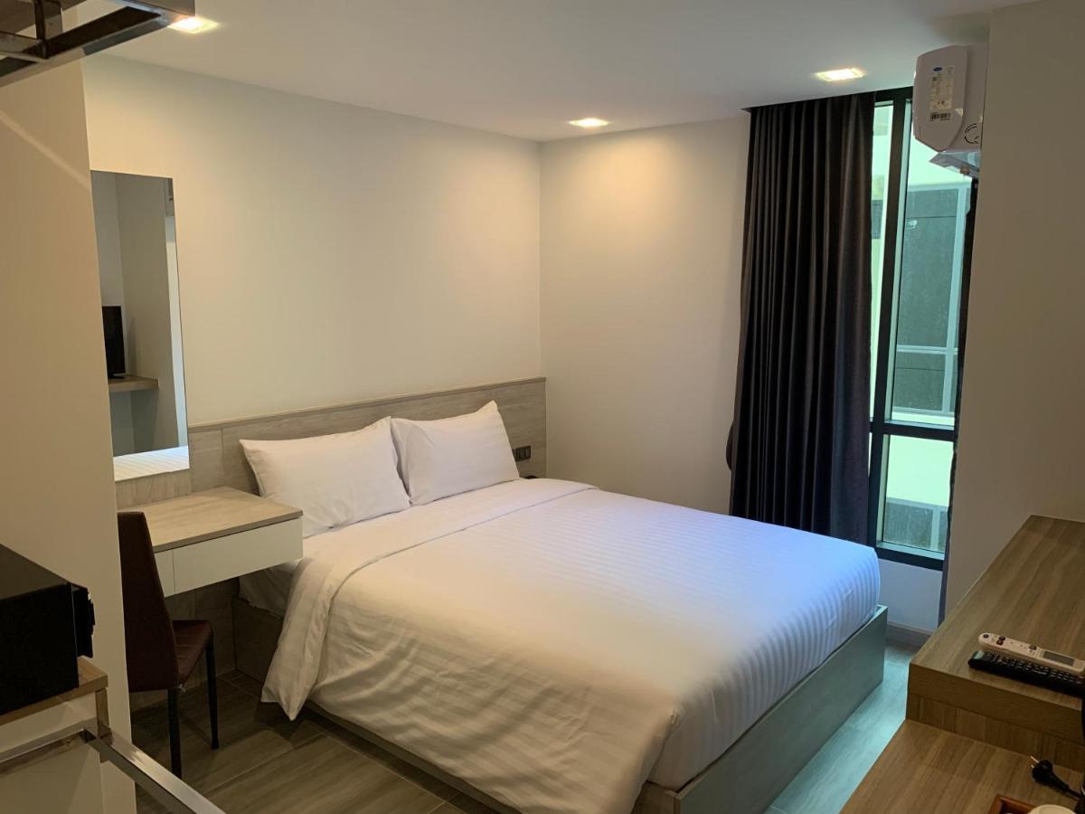 Thana Wisut Hotel Bangkok Eksteriør bilde