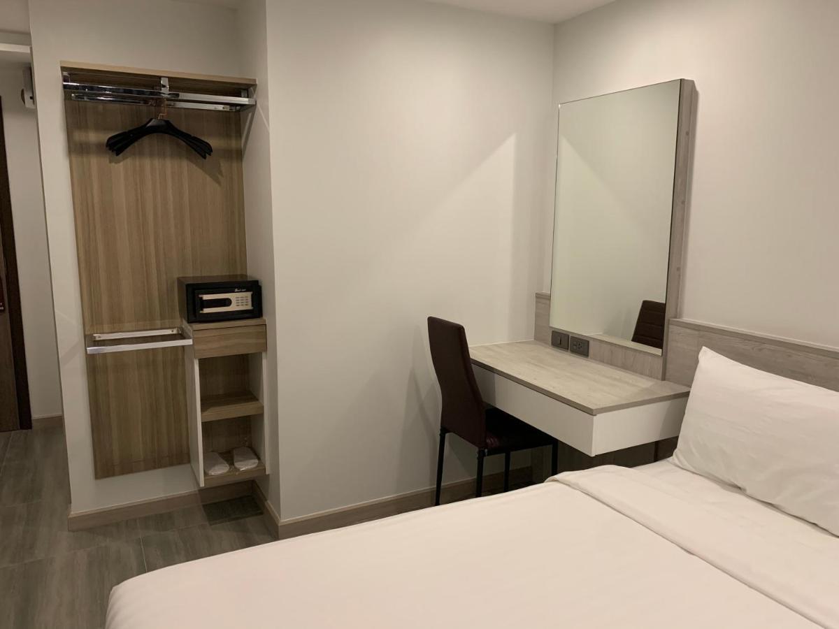 Thana Wisut Hotel Bangkok Eksteriør bilde