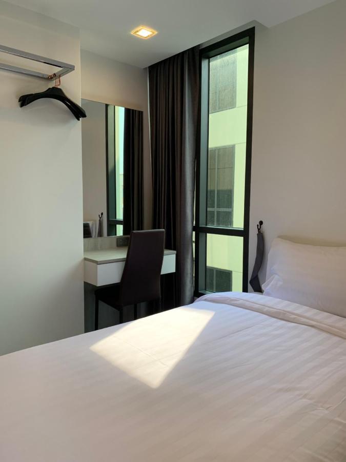 Thana Wisut Hotel Bangkok Eksteriør bilde