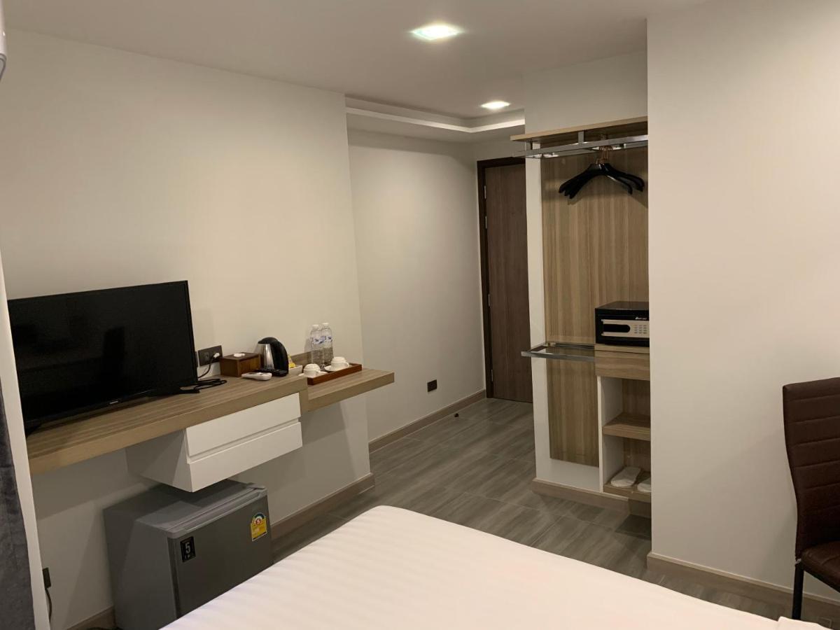 Thana Wisut Hotel Bangkok Eksteriør bilde