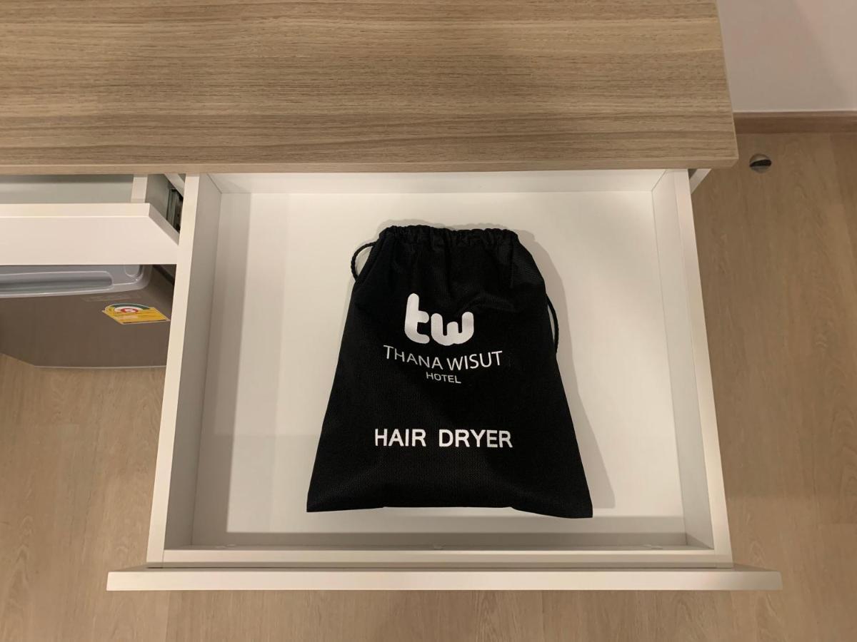 Thana Wisut Hotel Bangkok Eksteriør bilde