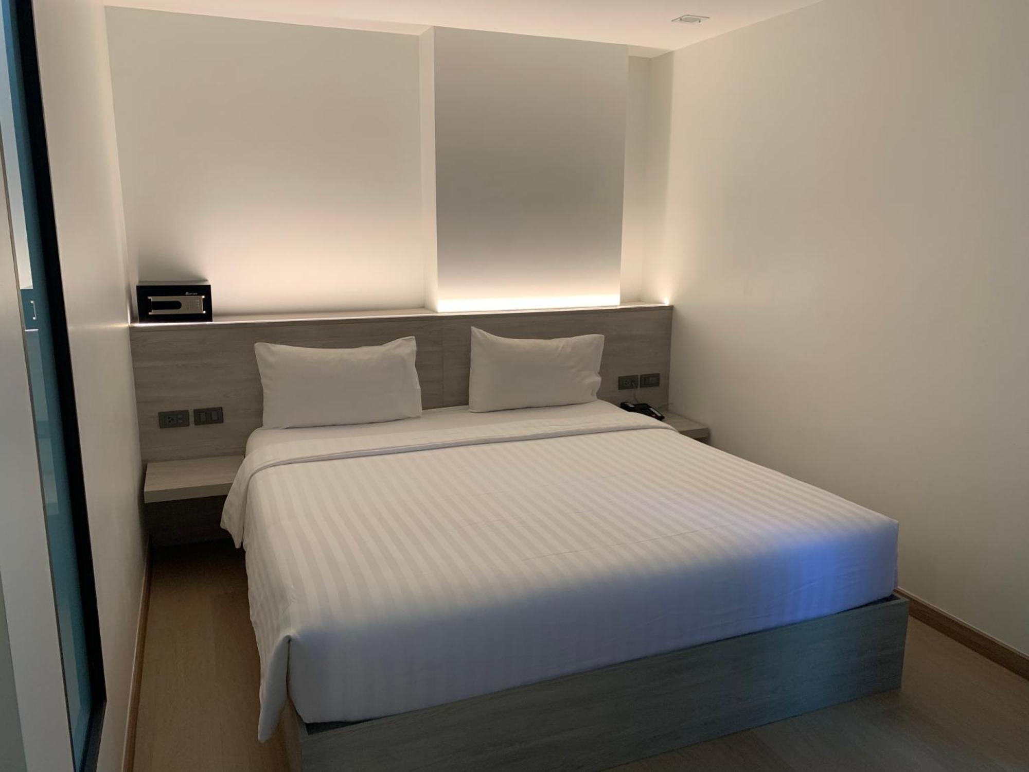 Thana Wisut Hotel Bangkok Eksteriør bilde