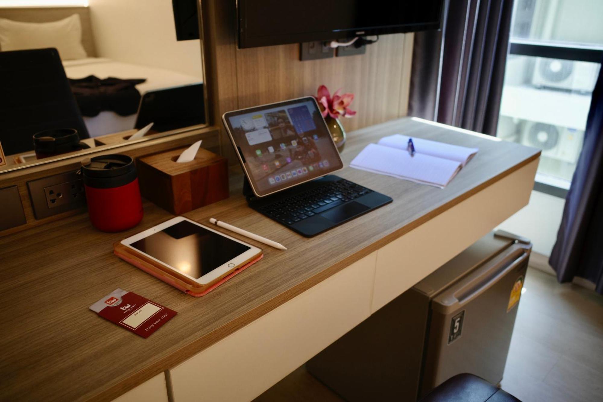 Thana Wisut Hotel Bangkok Eksteriør bilde