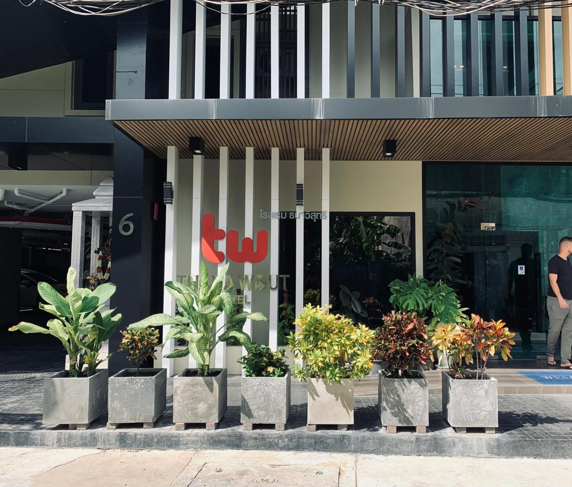 Thana Wisut Hotel Bangkok Eksteriør bilde