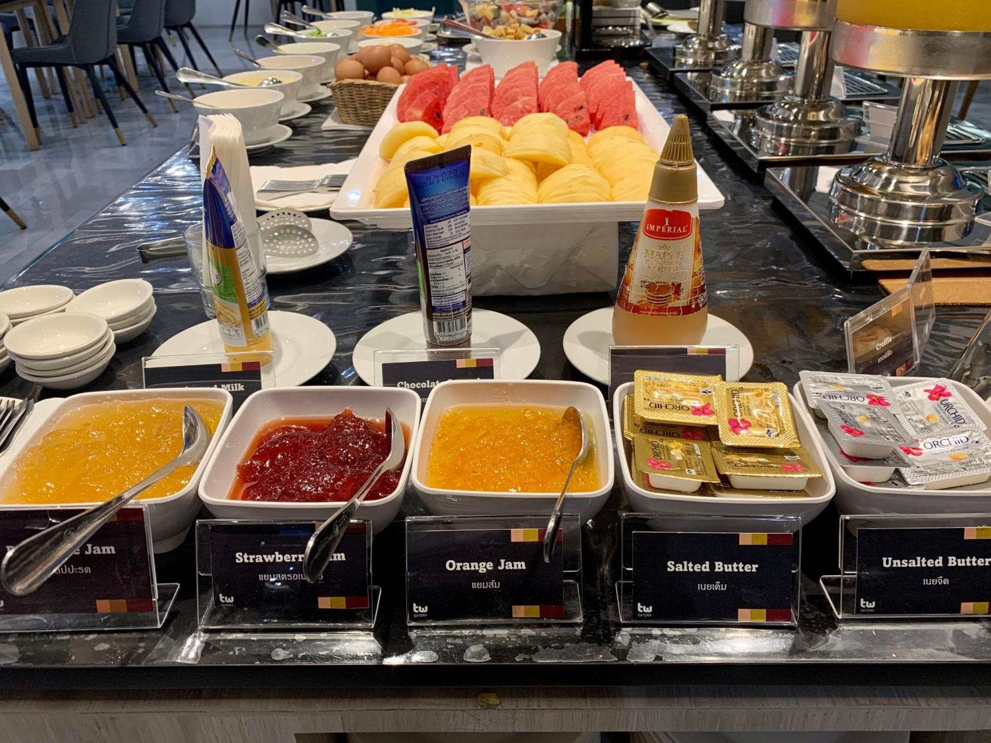 Thana Wisut Hotel Bangkok Eksteriør bilde